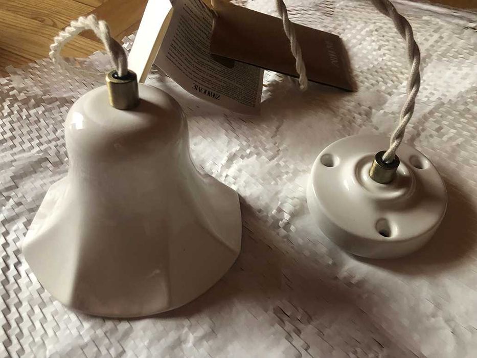 Lampa ceramiczna w kształcie Kwiatu Zara Home