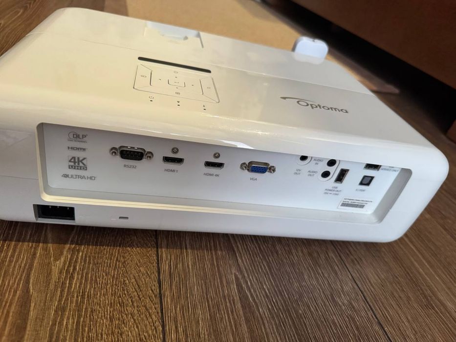 Projektor optoma 4k