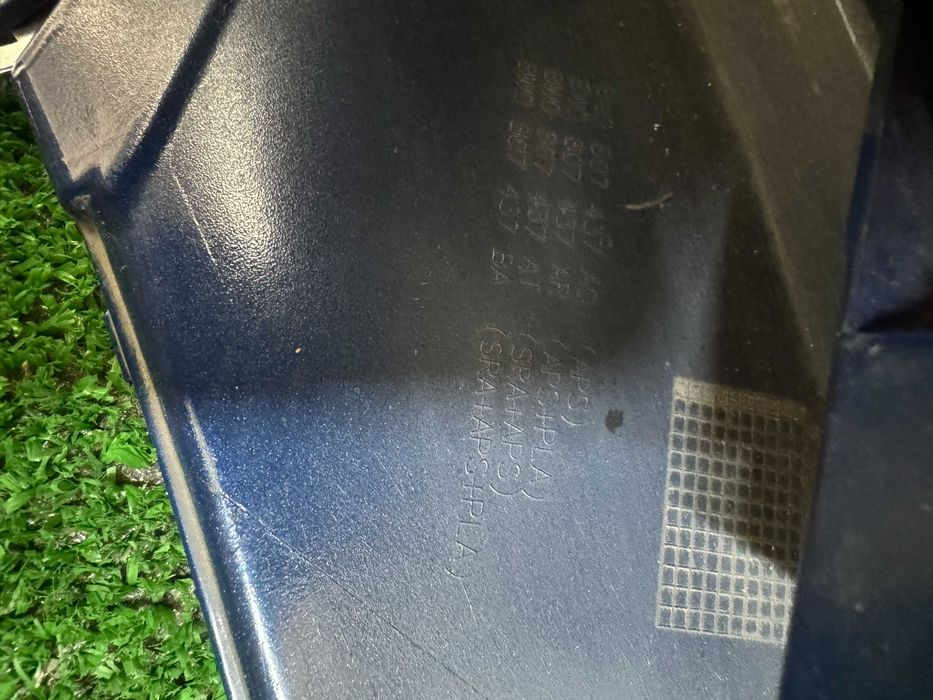 Audi A4 B9 бампер s-line наявність