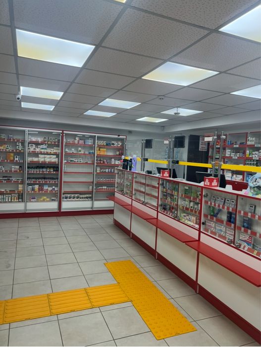 Оренда приміщення на 44 кварталі ,біля зупинки