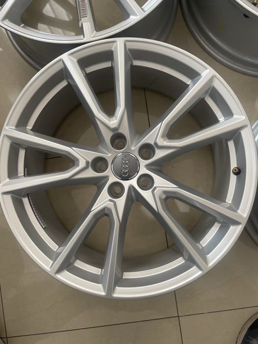 Нові оригінальні диски Audi Q-5 R20 5*112*66,6 ET39