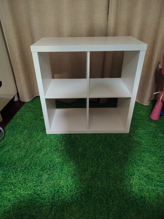 Móvel / Estante do IKEA