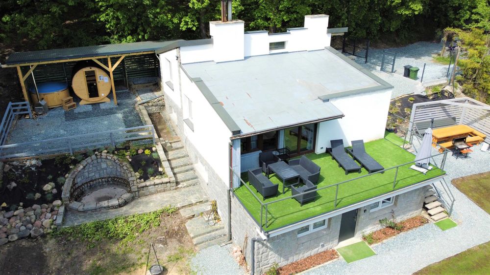 Dom w lesie na wynajem sauna | balia  – 16 osób – Sobótka /Ślęża