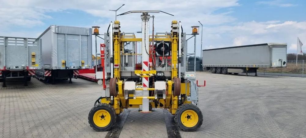 Dwudrogowy podnośnik koszowy France Elevateur LOR'AXE