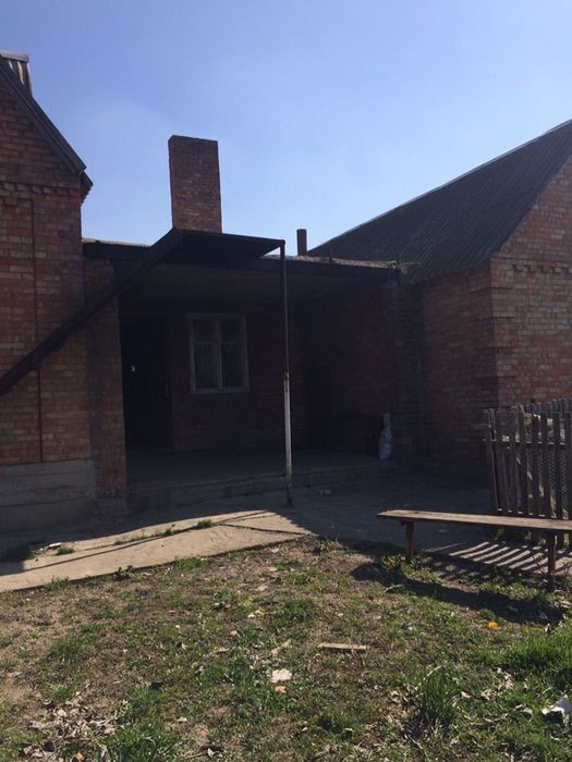 Добротный дом в селе Алексеевка Никопольского района Днепропетровской