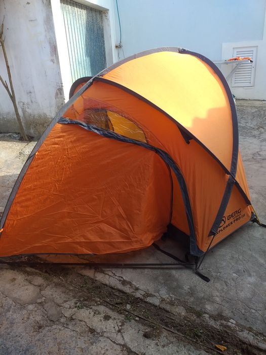 Vendo barraca / tenda campismo  
.....

.....