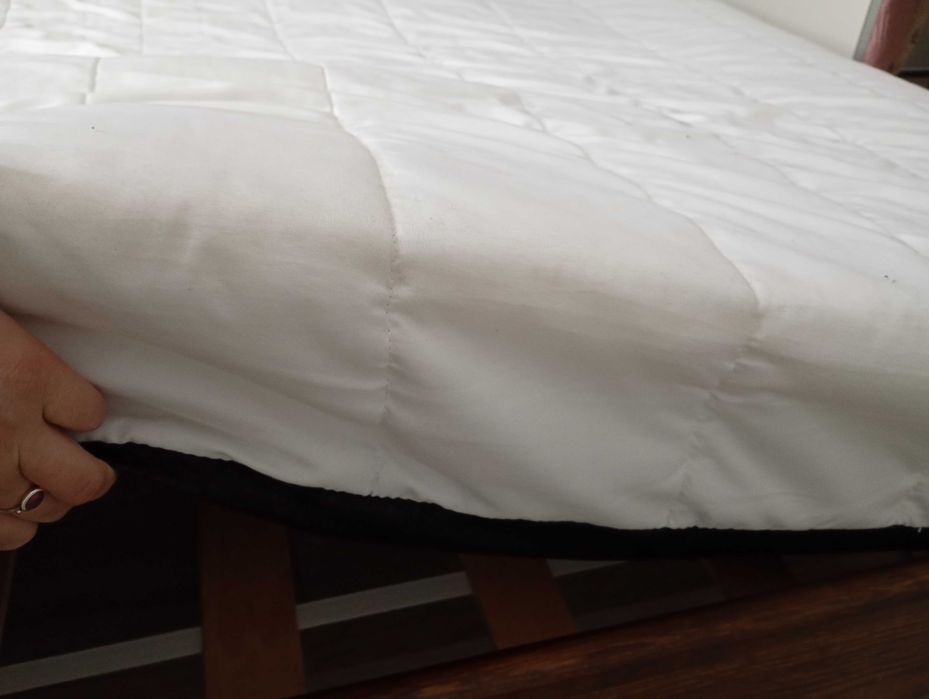 Materac 140/200 sprężynowy