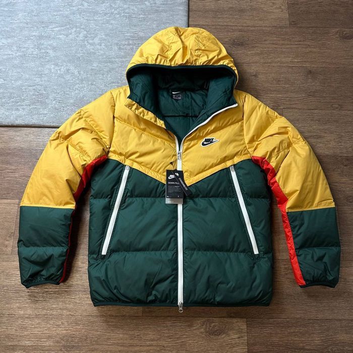 Чоловіча оригінальна куртка Nike Sportswear Windrunner Down-Fill