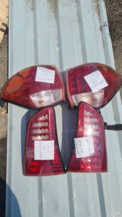 Фонарь левый правый Infiniti QX56 2004-09 и QX80 2010-15