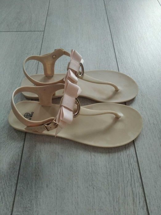 Japonki damskie 37 cm