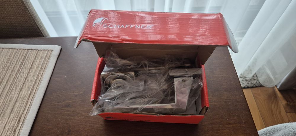 Klamka do drzwi Schaffner 2 szt nowe