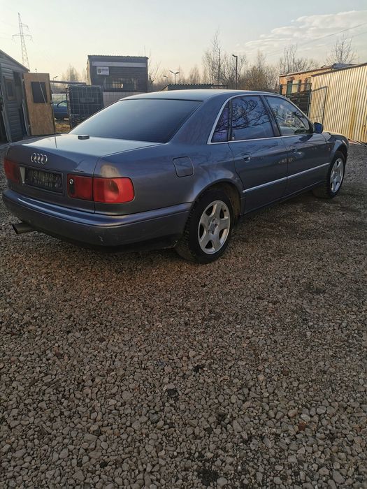 Audi A8 D2 2.8 Quattro 1998r - KOŁA - CZĘŚCI LYZL, DNU, DRN
