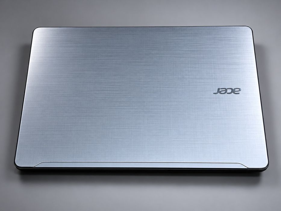 Игровой ноутбук Acer e15 (AMD A6/ 4Gb/ SSD / video 2Gb)