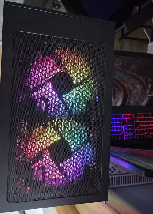 Komputer Gamingowy RX 5700XT Ryzen 5 5600x