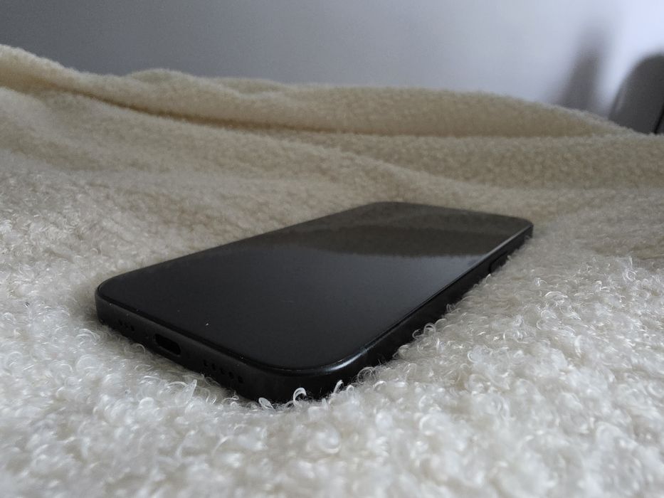 IPhone 15 128 GB