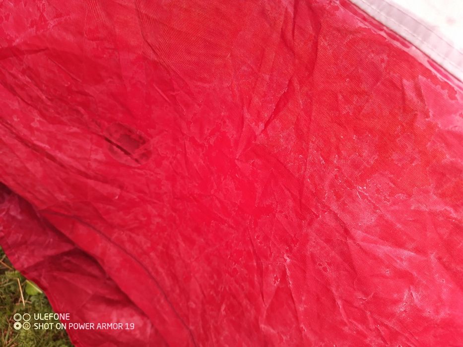 Przedsionek do przyczepy busa