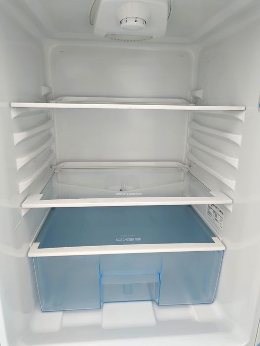 Холодильник Beko 136см. З Європи. Як новий в середині. Ідеальний