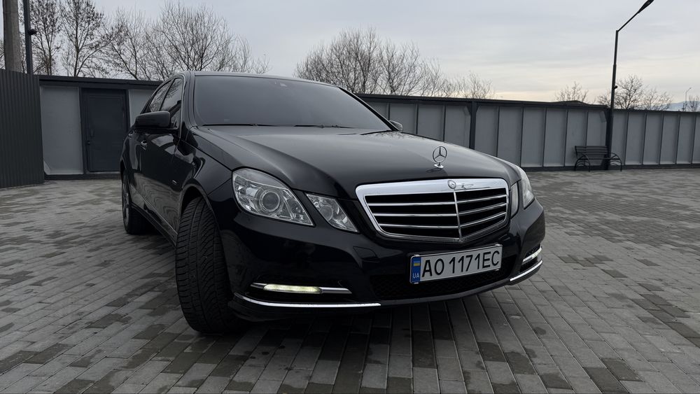 Mercedes-Benz E-Class W212