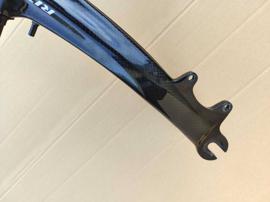 Widelec Sztywny Ritchey WCS Carbon koło 26" 513g V-Brake / DISC