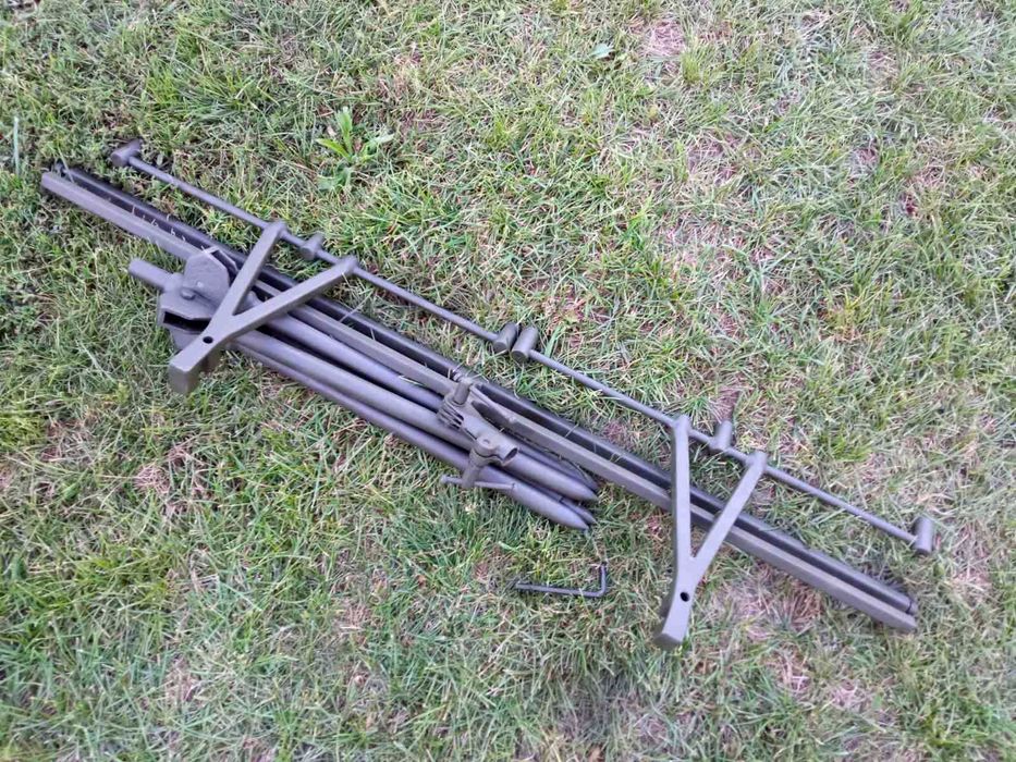 Rod Pod metalowy huśtawka na 3–4 wędki | stojak karpiowy
