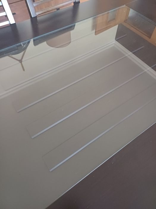 Mesa jantar marca gami