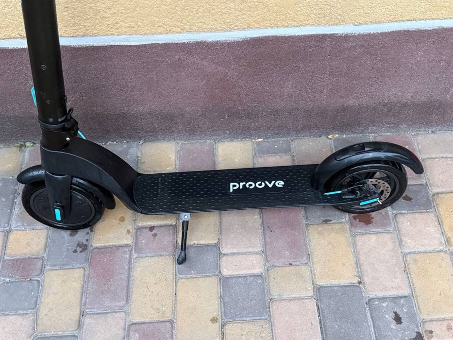Електросамокат Proove Б/У