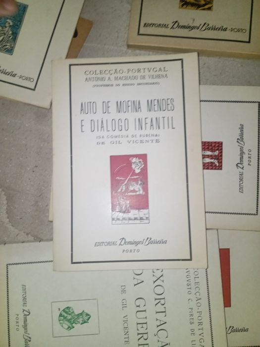 Livros coleção português não completo só estes edição 2 e 3 um não tem edição