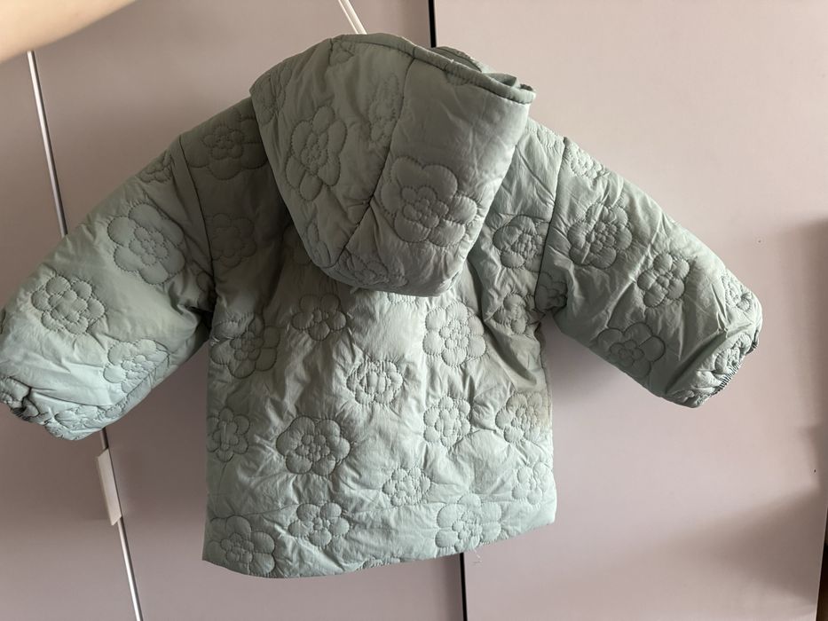 Курточка Sinsay.     ,