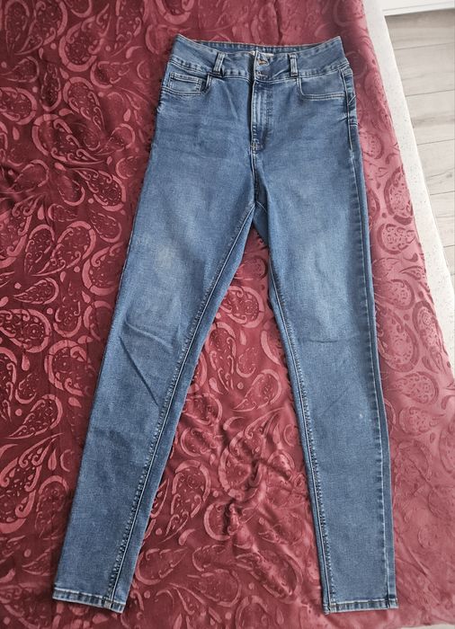 Spodnie damskie jeansowe New Look