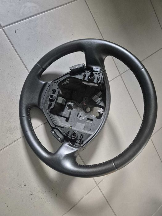 Kierownica Renault