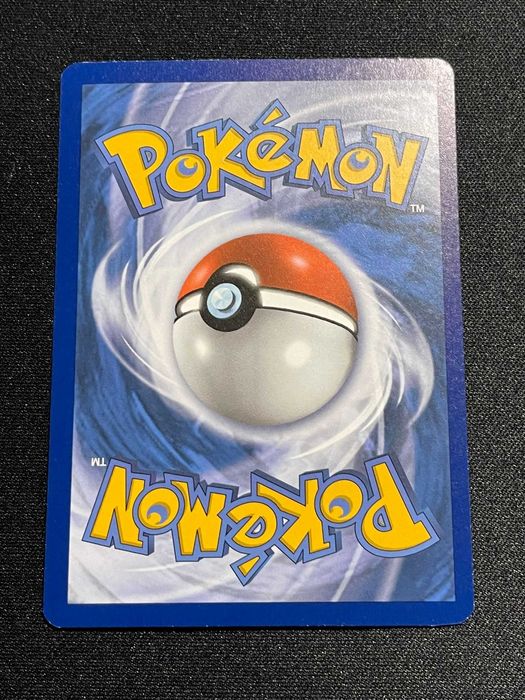 Carta Pokemon Frosmoth 30/72 Shining Fates