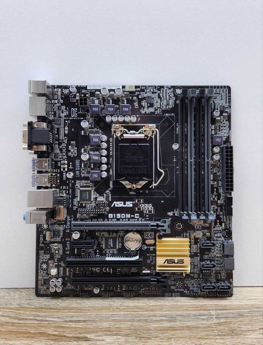 Материнська плата Asus B150M-C s1151 / 4*DDR4 / mATX / Б/В ГУРТ