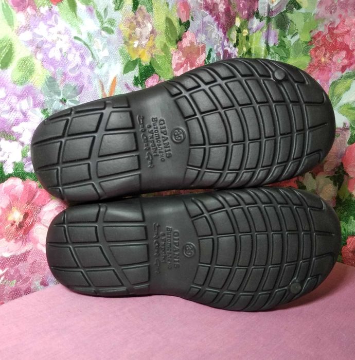 Капці чорні шльопанці тапки черные резиновые Шлепки 25.5см