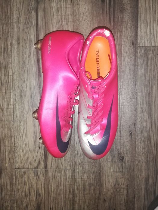 Sprzedam korki Nike mercurial wkręty rozmiar 44!!