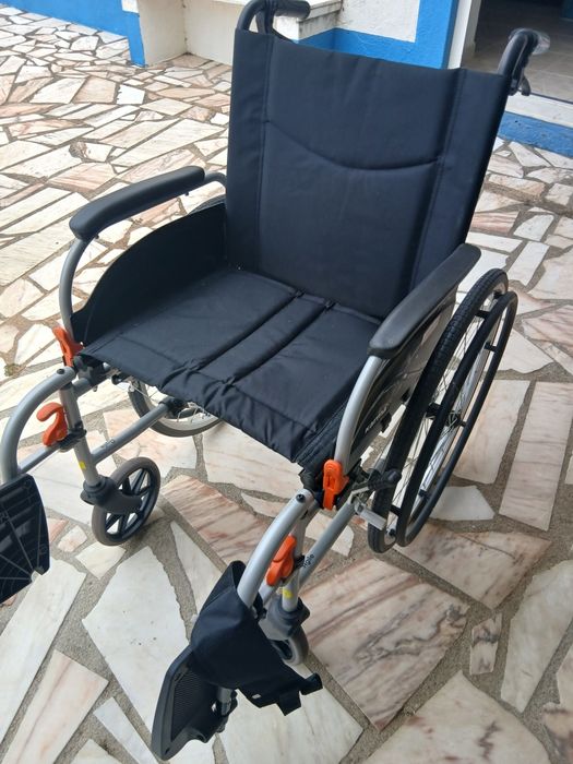 Cadeira rodas Karma + almofada anti escaras