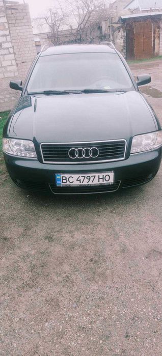 Автомобіль Audi A6 C5 2,5 дизель автомат 2003 року