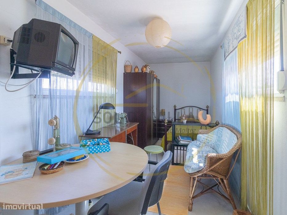 Moradia isolada T4 + T3 com garagem - Porto Salvo, Oeiras - 519.000€