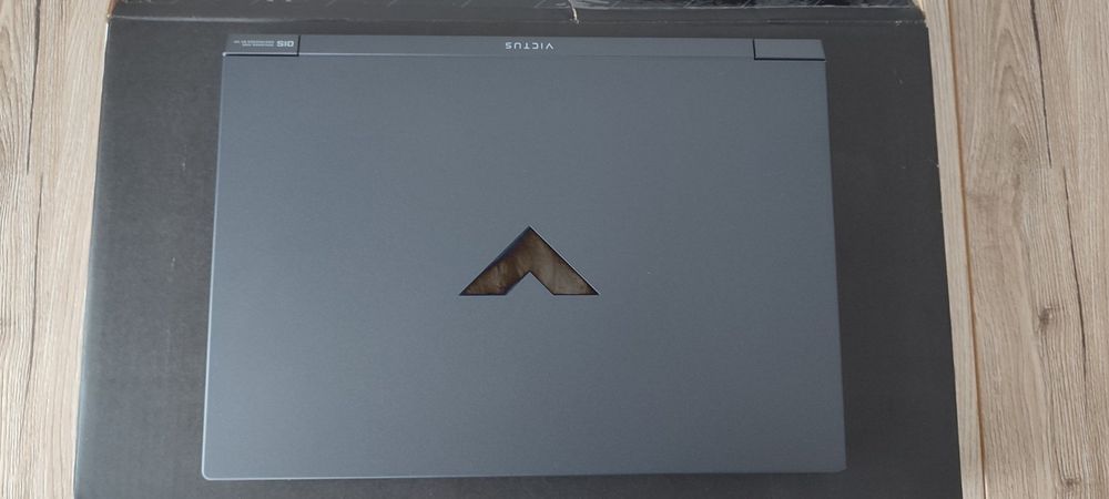 Laptop gamingowy HP VI tusz 15-fb0400nw Ryżem 5 5600H RTX 3050