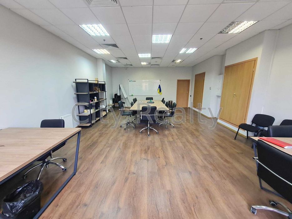 Офіс 152 м.кв. вул. Верхній Вал 4А Поділ метро Контрактова площа Без%