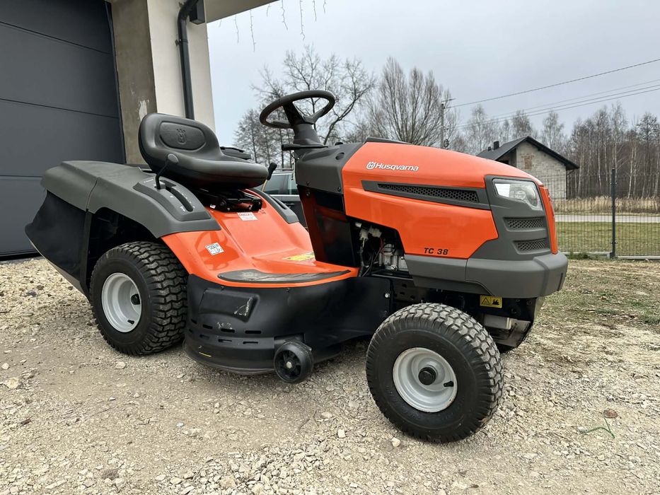 Husqvarna TC 38 Traktorek Kosiarka 12,5 KM | 102 cm | Kosz 200L