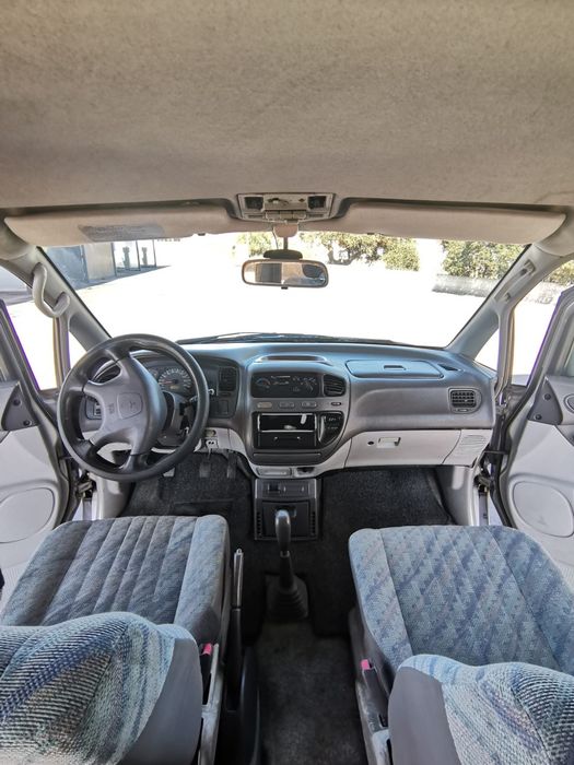 Mitsubishi Space Gear 2.5
