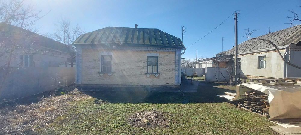 Продається житловий будинок в с.Путрівка. 28000$