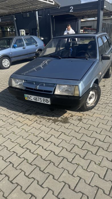 Продам ваз 2109
