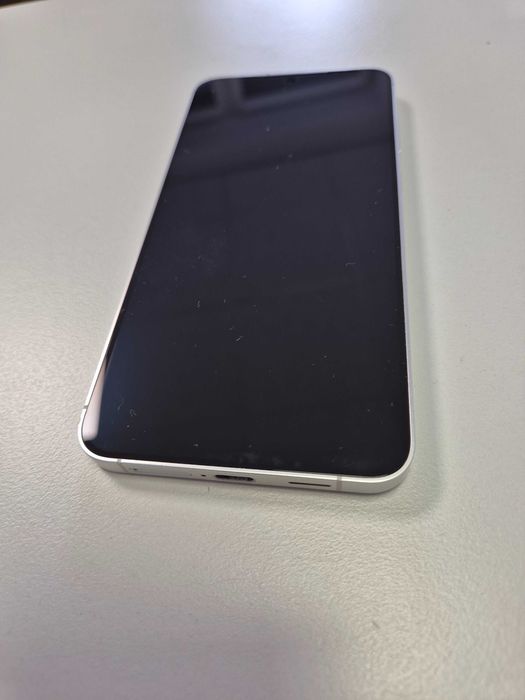 Samsung Galaxy S24 plus