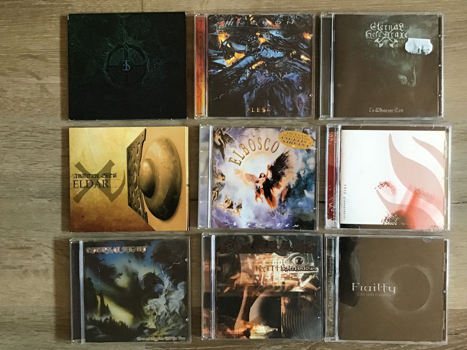 CDs vários metal rock pop letra E.   1,5€