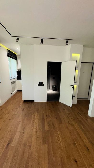 Продаж двох кімнатної квартири