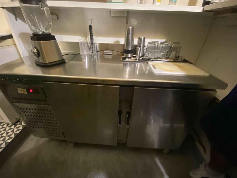 Arca refrigeradora horizoltal, frigorifico expositor, maquina de  gelo.