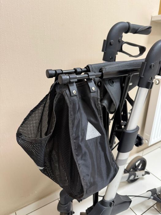 Роллатор складний, ходунки на колесах