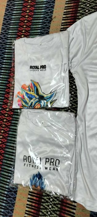 Tshirt Goku fitness and Fashion