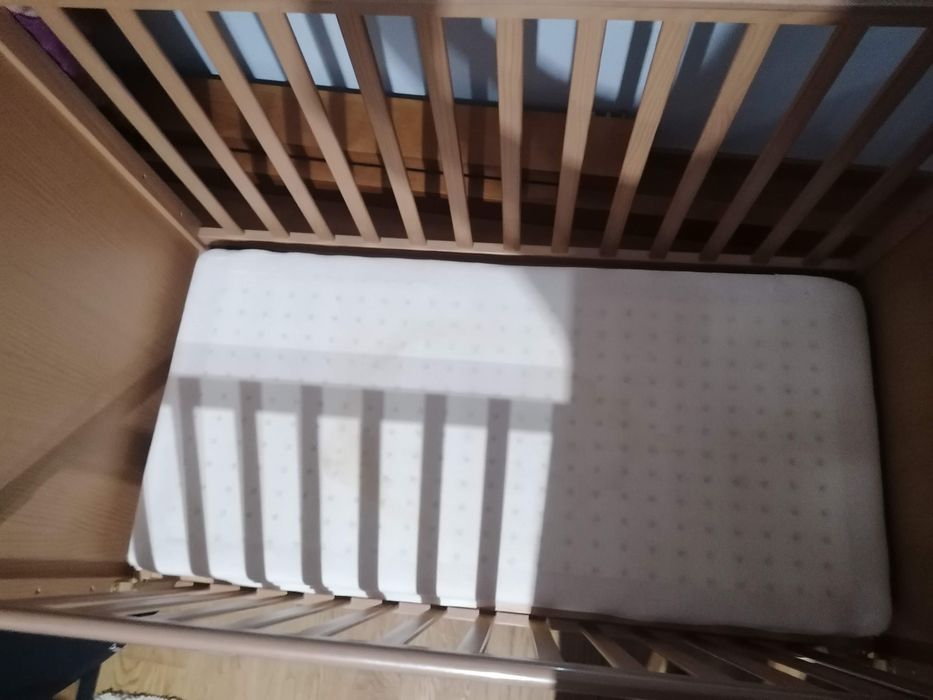 Cama  bebé, Marca Trama